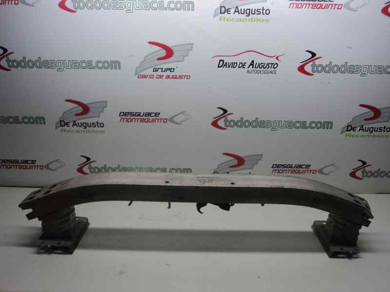 TRAVESAÑO INFERIOR TOYOTA COROLLA VERSO (R1) 2,2 D-4D Sport