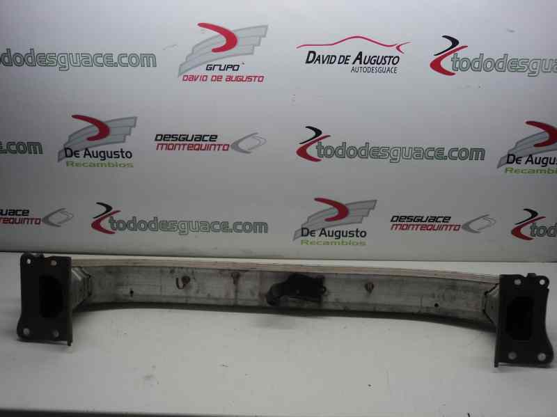 TRAVESAÑO INFERIOR TOYOTA COROLLA VERSO (R1) 2,2 D-4D Sport