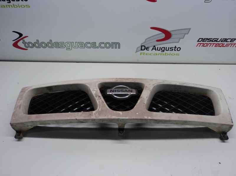 CALANDRA DELANTERA / REJILLA DEL NISSAN TERRANO/TERRANO.II (R20) Comfort