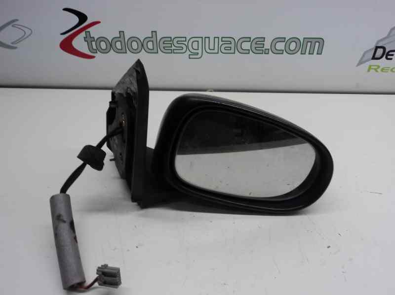 RETROVISOR DERECHO NISSAN ALMERA TINO (V10M) Acenta