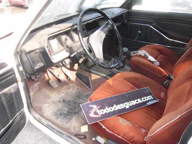 SEAT 131 * .