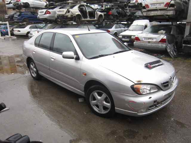 NISSAN PRIMERA BERLINA (P11) Básico Motor 1,6 Ltr. - 73 kW 16V CAT