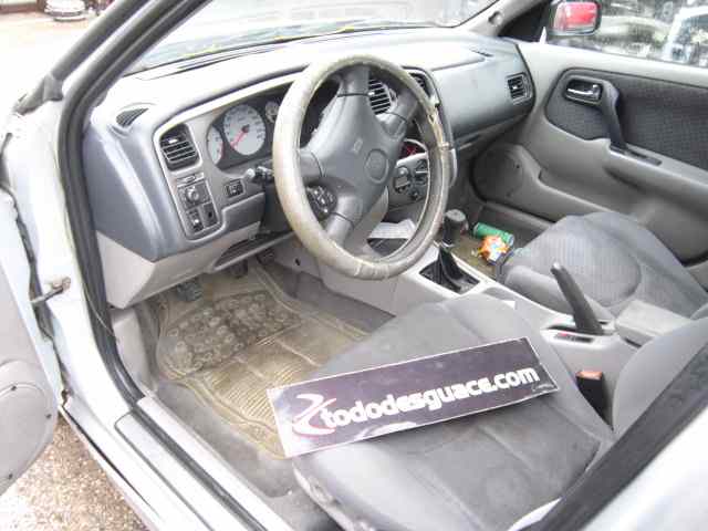 NISSAN PRIMERA BERLINA (P11) Básico Motor 1,6 Ltr. - 73 kW 16V CAT