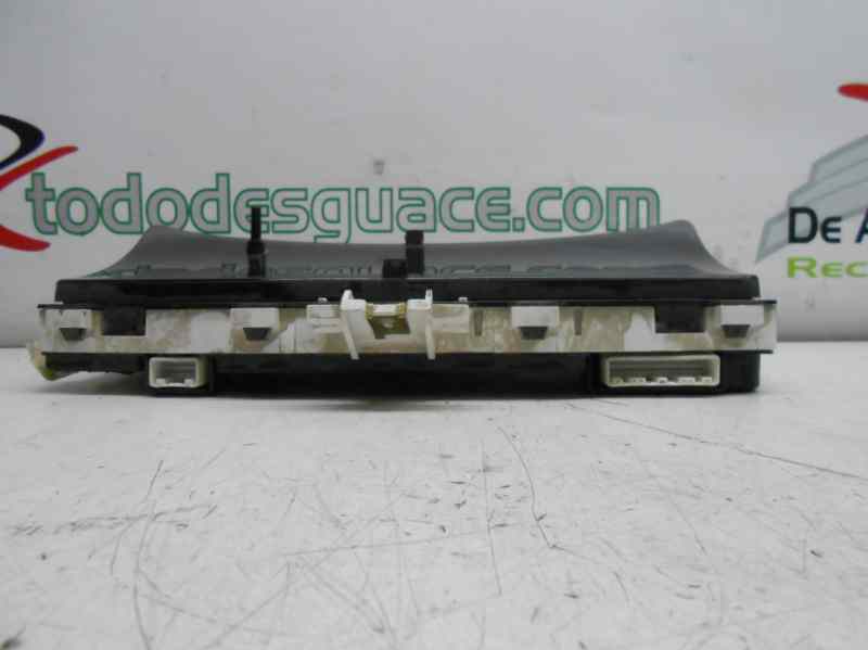 CUADRO INSTRUMENTOS TOYOTA COROLLA (E12) 1.6 Linea Luna Berlina