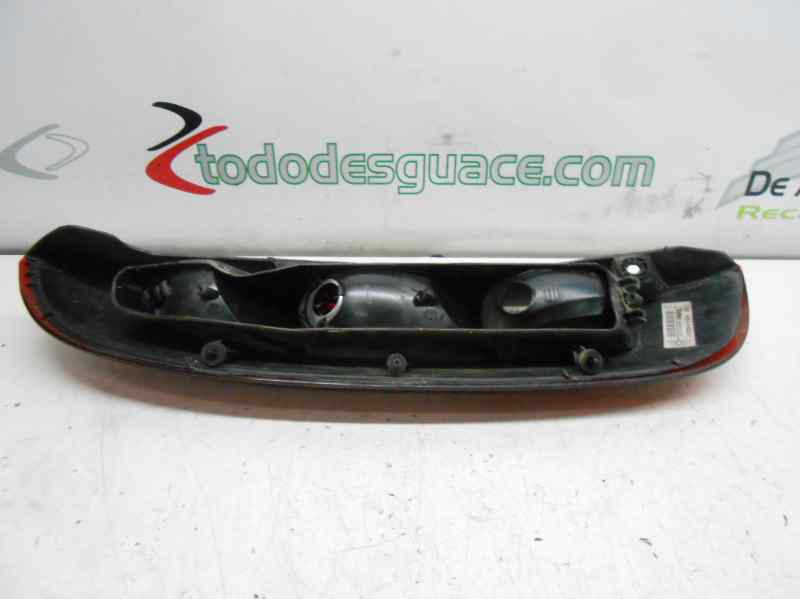 PILOTO TRASERO DERECHO OPEL CORSA C Comfort