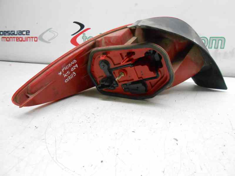 PILOTO TRASERO DERECHO PEUGEOT 206 BERLINA XT