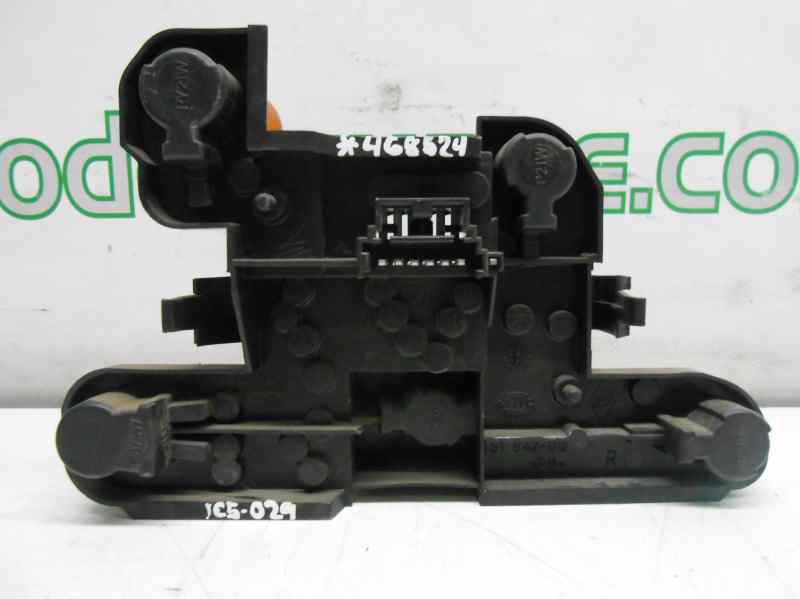 PORTALAMPARAS TRASERO DERECHO RENAULT MEGANE I FASE 2 BERLINA (BA0) 1.4 16V Privilege