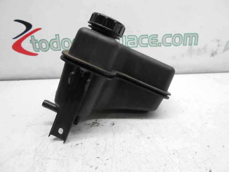 BOTE LIQUIDO DE DIRECCION PEUGEOT 407 Business Line