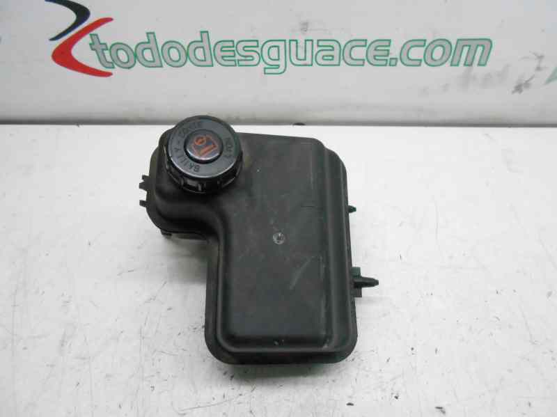 BOTE LIQUIDO DE DIRECCION PEUGEOT 407 Business Line