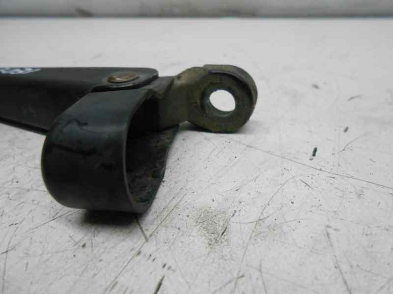 BRAZO LIMPIA DELANTERO DERECHO PEUGEOT 205 BERLINA