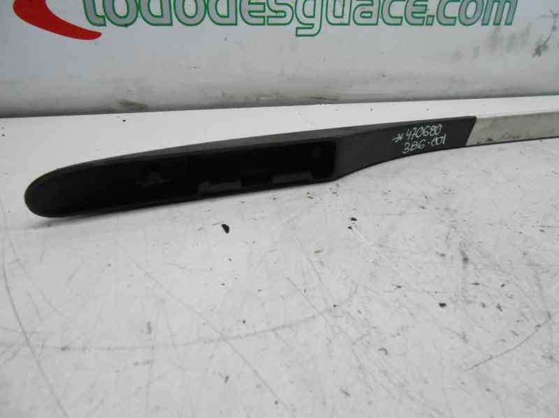 REJILLA DELANTERA MG ROVER STREETWISE 1.4 16V (103 CV) 5 velocidades