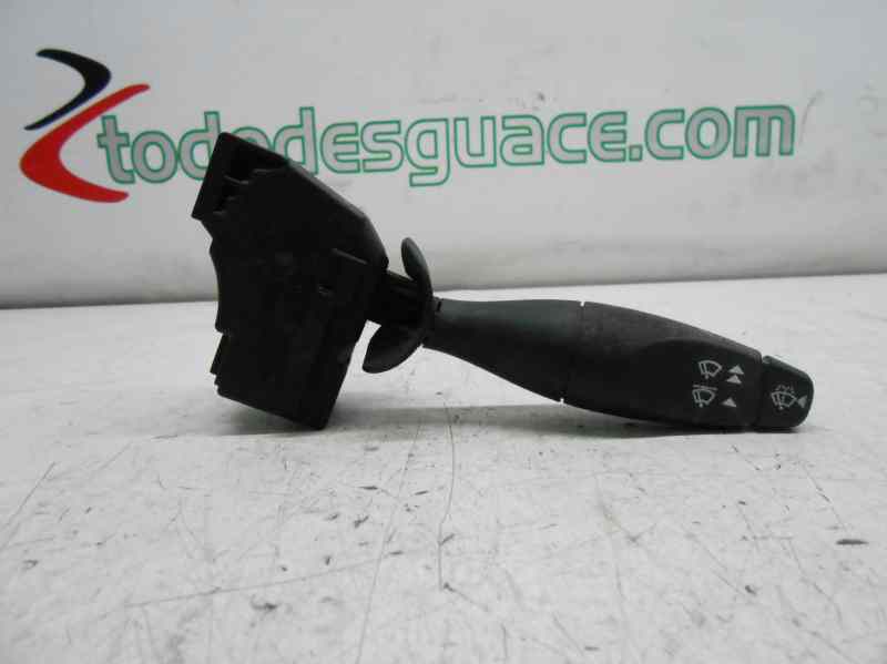MANDO LIMPIA FORD FIESTA (CBK) Ambiente