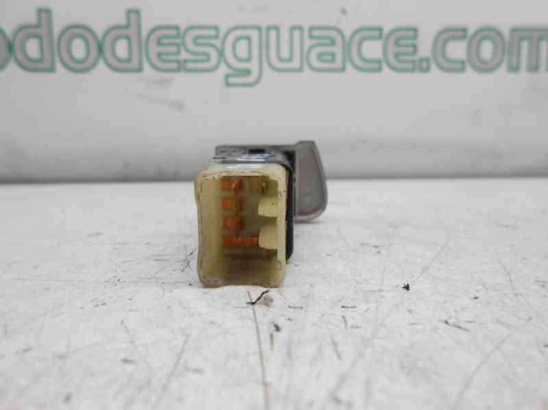 INTERRUPTOR ANTINIEBLAS CHEVROLET TACUMA SE