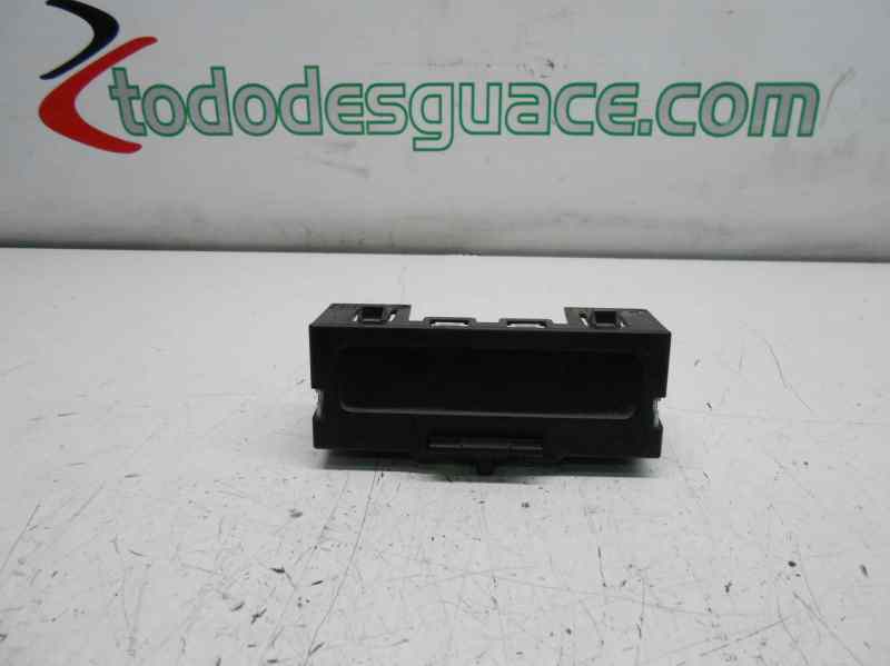 DISPLAY CENTRAL NISSAN KUBISTAR (X76) Pro (L1)
