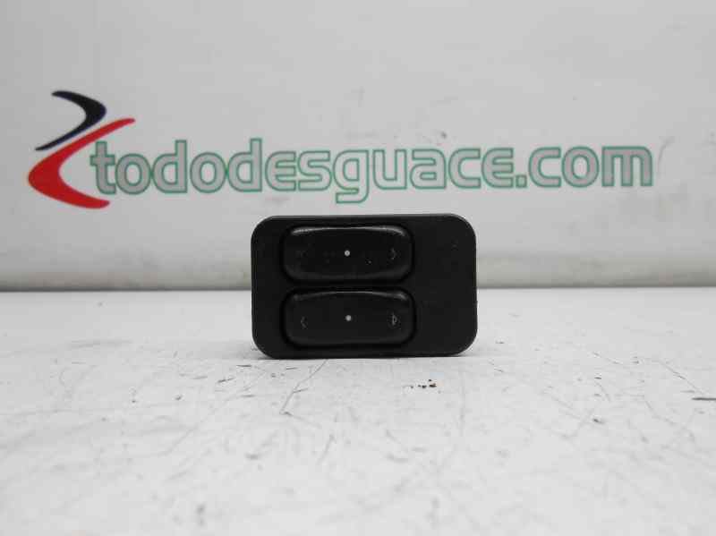 MANDO ELEVALUNAS DELANTERO IZQUIERDO OPEL ASTRA G BERLINA 1.6 16V (101 CV) 5 velocidades