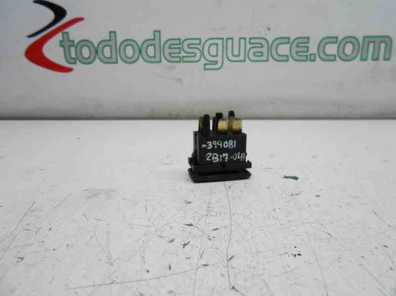 MANDO ELEVALUNAS DELANTERO DERECHO SEAT CORDOBA BERLINA (6K2) CLX