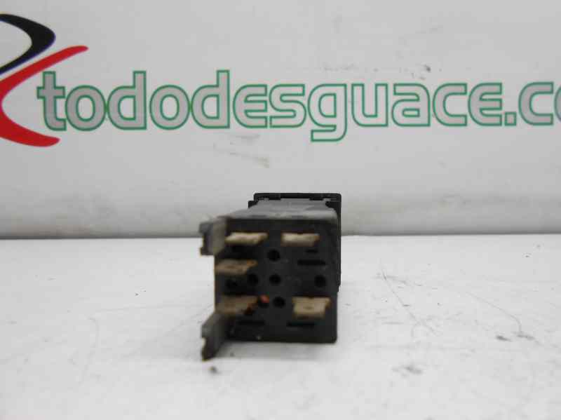 INTERRUPTOR LUNETA CITROEN SAXO 1.5 D SX