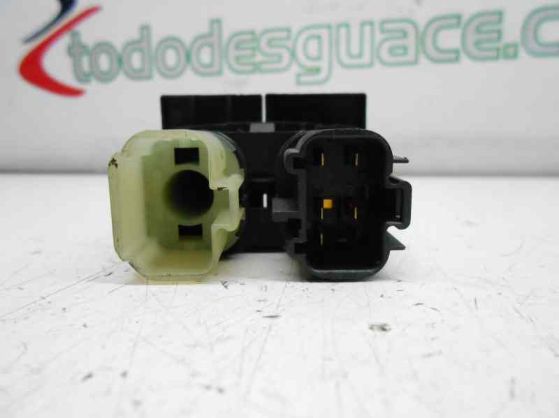 INTERRUPTOR MALETERO FORD MONDEO BERLINA (GE) Ambiente (06.2003->) (D)