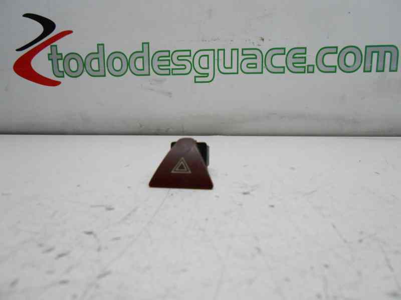 INTERRUPTOR WARNING PEUGEOT 307 BREAK/SW (S2) 1.6 HDi
