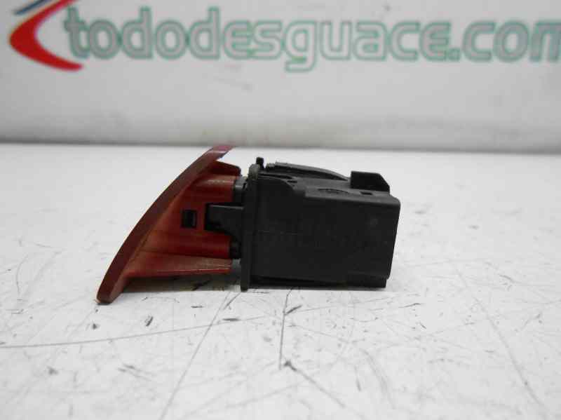 INTERRUPTOR WARNING PEUGEOT 307 BREAK/SW (S2) 1.6 HDi