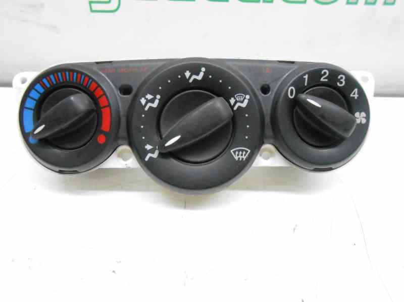 MANDO CALEFACCION / AIRE ACONDICIONADO FORD FOCUS BERLINA (CAK) Ambiente