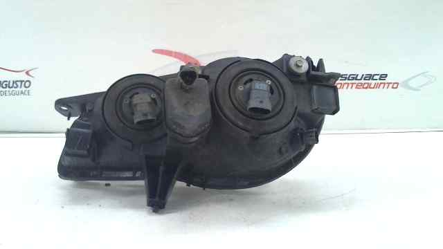 FARO DERECHO TOYOTA COROLLA (E11) 1.4 Linea Terra (3-ptas.)