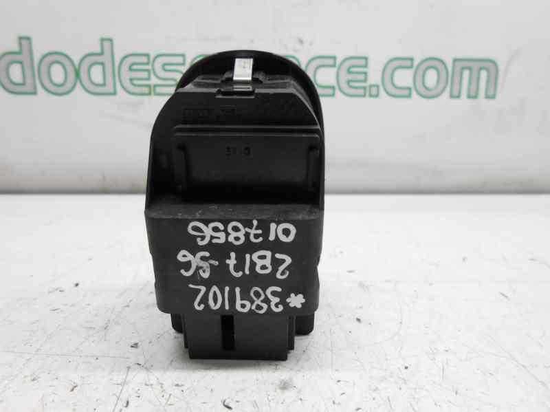 MANDO ELEVALUNAS DELANTERO IZQUIERDO PEUGEOT 306 BERLINA 3/4/5 PUERTAS (S2) Boulebard