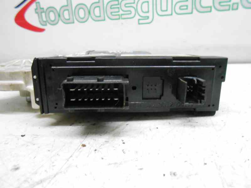 MOTOR ELEVALUNAS DELANTERO DERECHO PEUGEOT 807 *