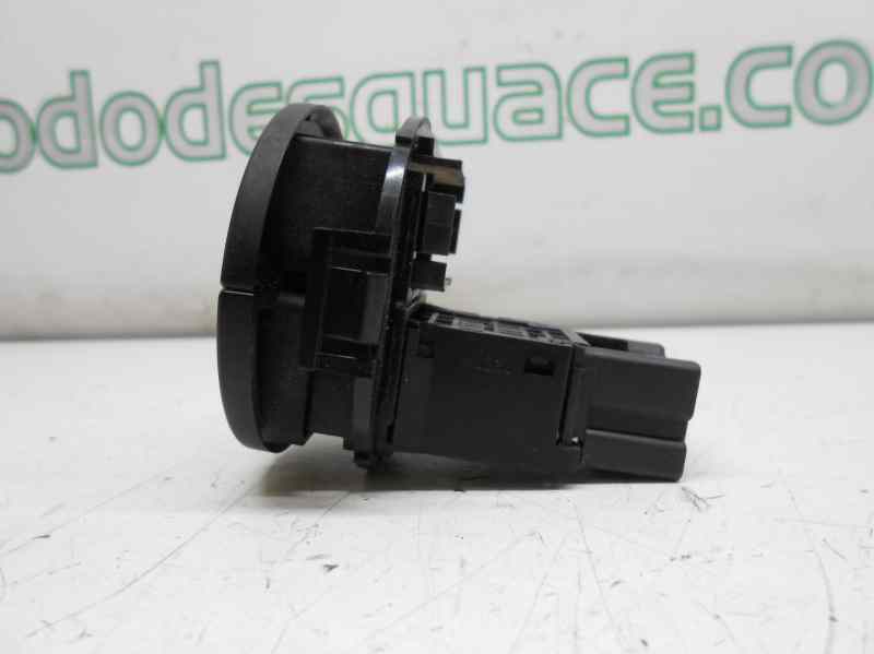 INTERRUPTOR WARNING NISSAN X-TRAIL (T30) Sport