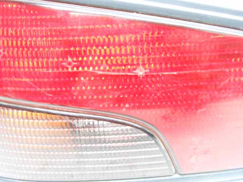 PILOTO TRASERO IZQUIERDO PEUGEOT 306 BERLINA 3/5 PUERTAS (S1) 1.9 D 5 velocidades