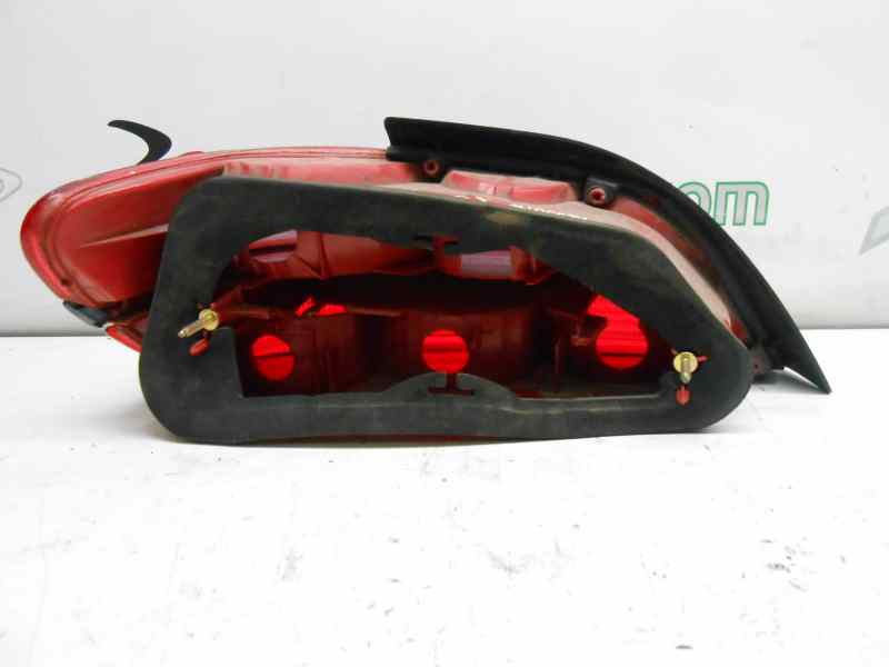 PILOTO TRASERO DERECHO PEUGEOT 406 BERLINA (S1/S2) SL