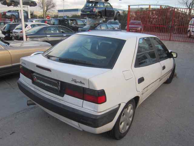 CITROEN XANTIA BERLINA 1.9 TD Armonia Motor 1,9 Ltr. - 68 kW Turbodiesel (DHX, D8B / XUD9TE)