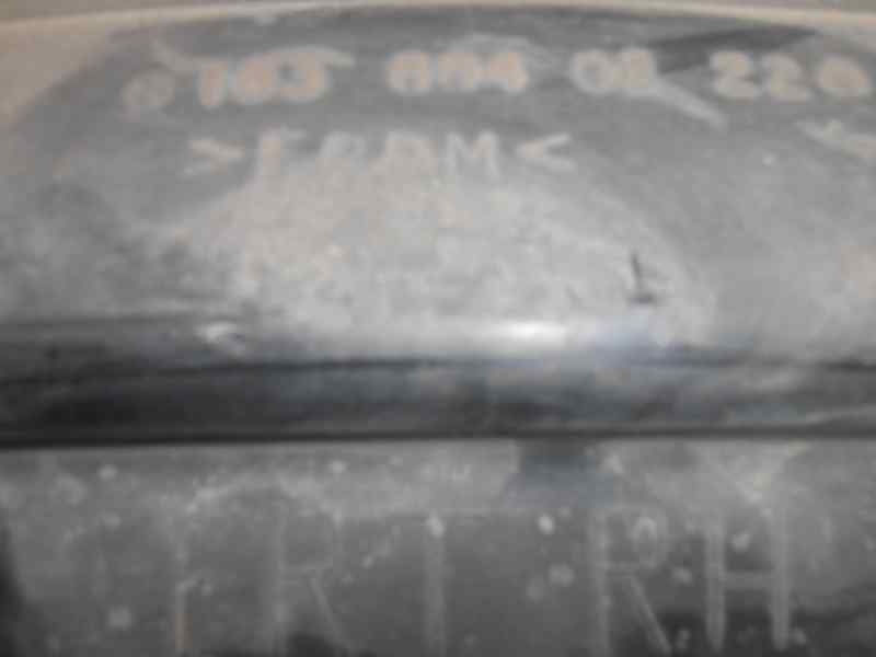 PLASTICO PASO RUEDA DELANTERO DERECHO MERCEDES CLASE M (W163) 270 CDI (163.113)