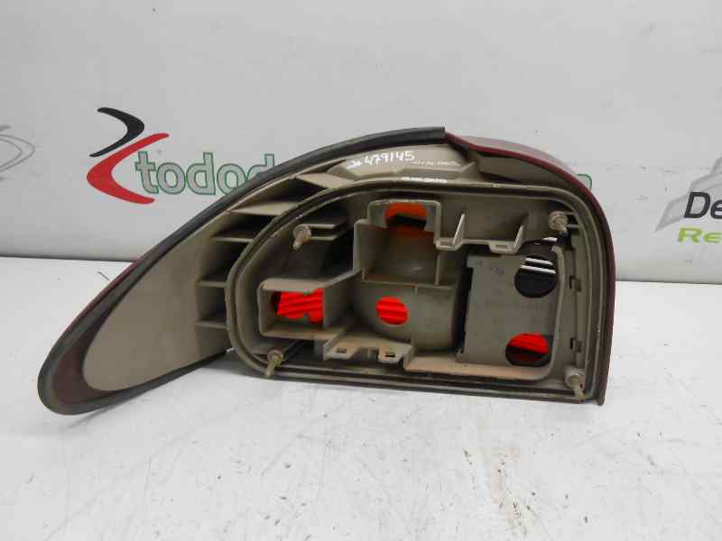 PILOTO TRASERO DERECHO FORD MONDEO BERLINA/FAMILIAR (FD) 2.0 16V (136 CV) 5 velocidades