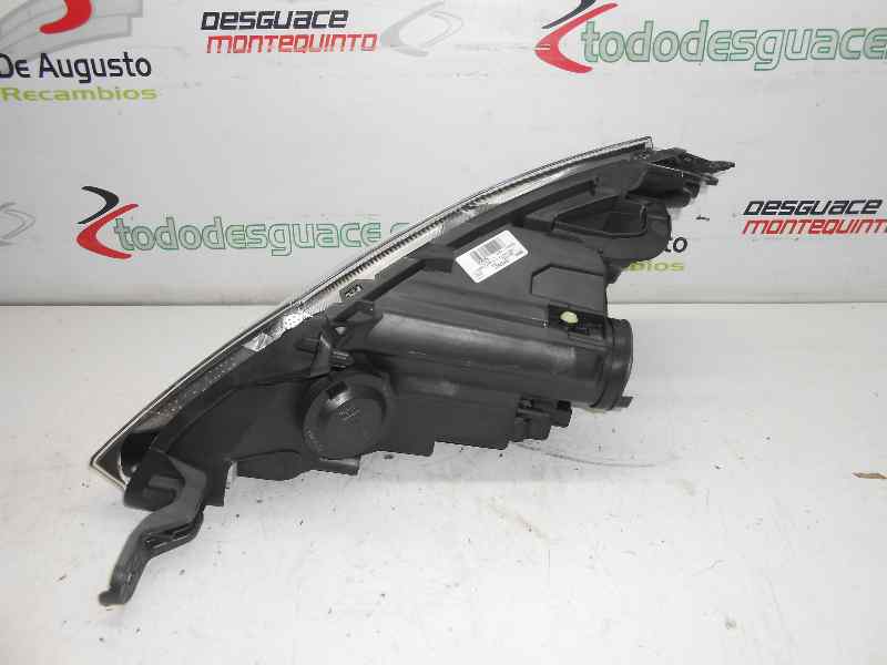 FARO DERECHO FIAT RECAMBIO ORIGINAL .