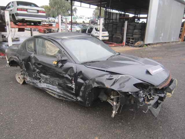 MAZDA RX-8 (SE) *