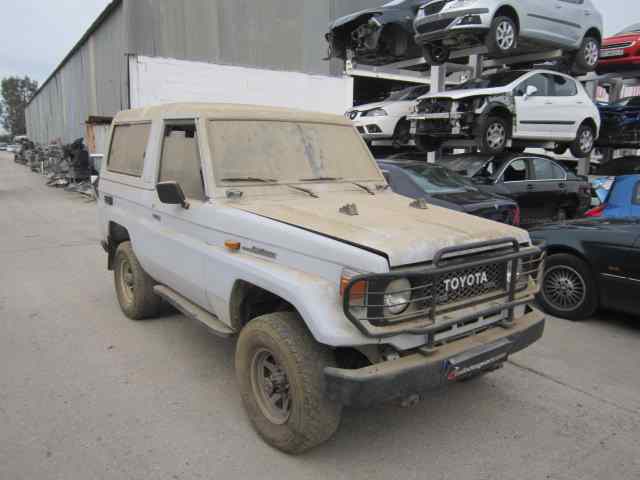 TOYOTA LAND CRUISER STATION (J8) BJ73LV-MPW 2494