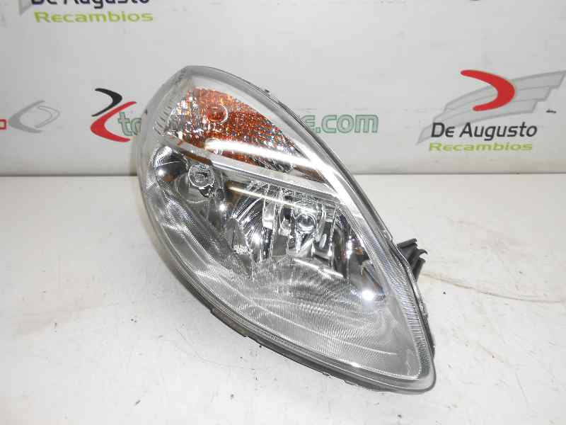 FARO DERECHO FIAT RECAMBIO ORIGINAL .