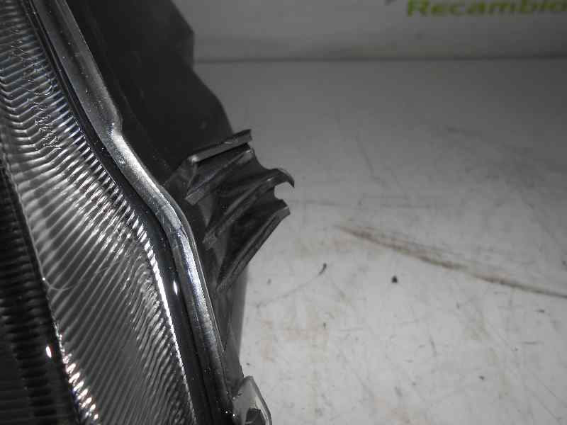FARO DERECHO FIAT RECAMBIO ORIGINAL .