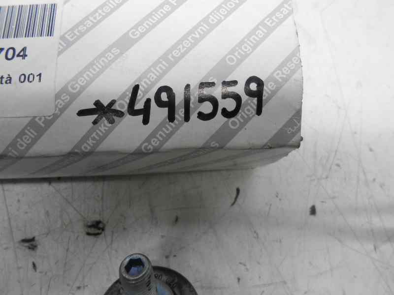 TIRANTE DELANTERO IZQUIERDO FIAT RECAMBIO ORIGINAL .