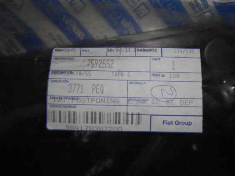 PORTALAMPARAS TRASERO DERECHO FIAT RECAMBIO ORIGINAL .