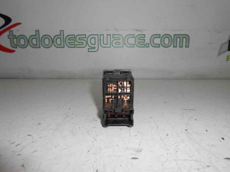 MANDO RETROVISOR NISSAN NAVARA PICK-UP (D40M) Double Cab LE 4X4
