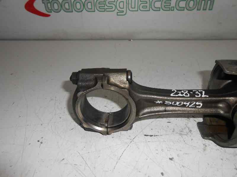 BIELA MITSUBISHI MONTERO (V60/V70) 3.2 DI-D Avance (5-ptas.)