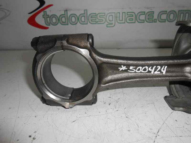 BIELA MITSUBISHI MONTERO (V60/V70) 3.2 DI-D Avance (5-ptas.)