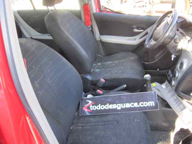 TOYOTA YARIS (KSP9/SCP9/NLP9) Básico Motor 1,4 Ltr. - 66 kW Turbodiesel CAT