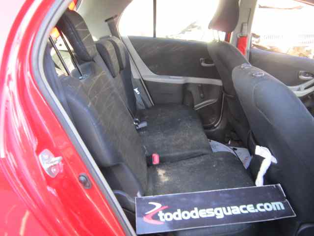 TOYOTA YARIS (KSP9/SCP9/NLP9) Básico Motor 1,4 Ltr. - 66 kW Turbodiesel CAT