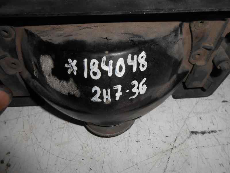 FARO ANTINIEBLA DERECHO PENDIENTE IDENTIFICAR .