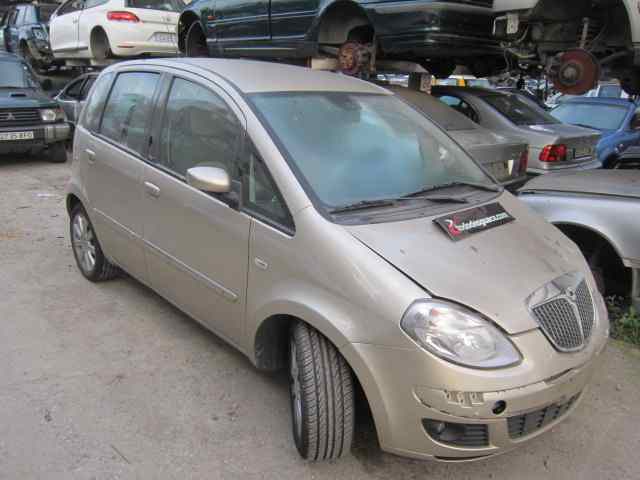 LANCIA MUSA (184) 1.4 16V Oro Motor 1,4 Ltr. - 70 kW CAT
