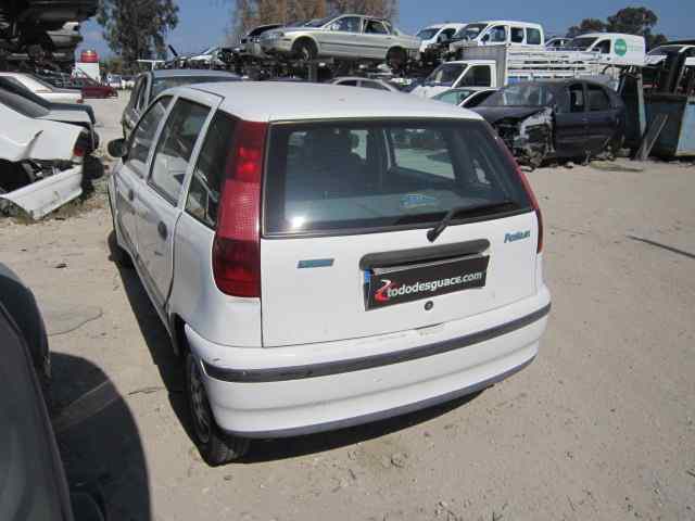 FIAT PUNTO BERLINA (176) 60 Cult Motor 1,2 Ltr. - 44 kW CAT
