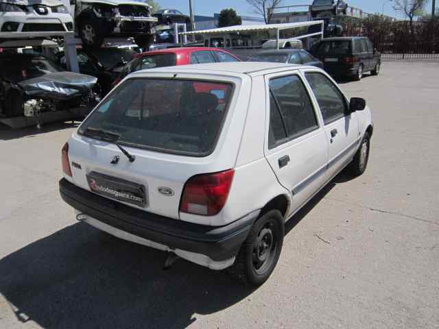 RETROVISOR DERECHO FORD FIESTA BERL./COURIER Surf
